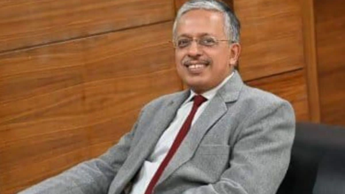 1989 बैच के IAS एसपी गोयल हो सकते हैं यूपी के अगले मुख्य सचिव!